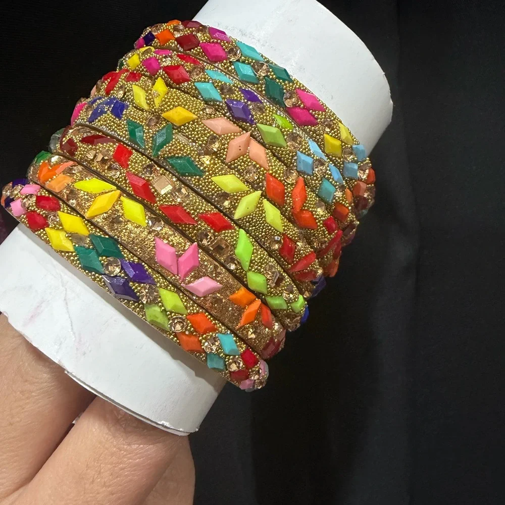 Multicolor  Bangle Set - Picture 2 of 3